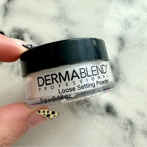*NEW* Dermablend Loose Setting Powder - Translucent Mini